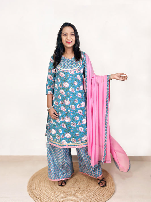 Straight Kurta with Palazzo and Dupatta